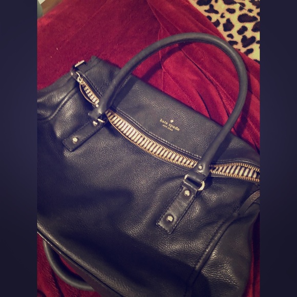 kate spade Handbags - Kate Spade New York Cobble Hill Leslie Tote